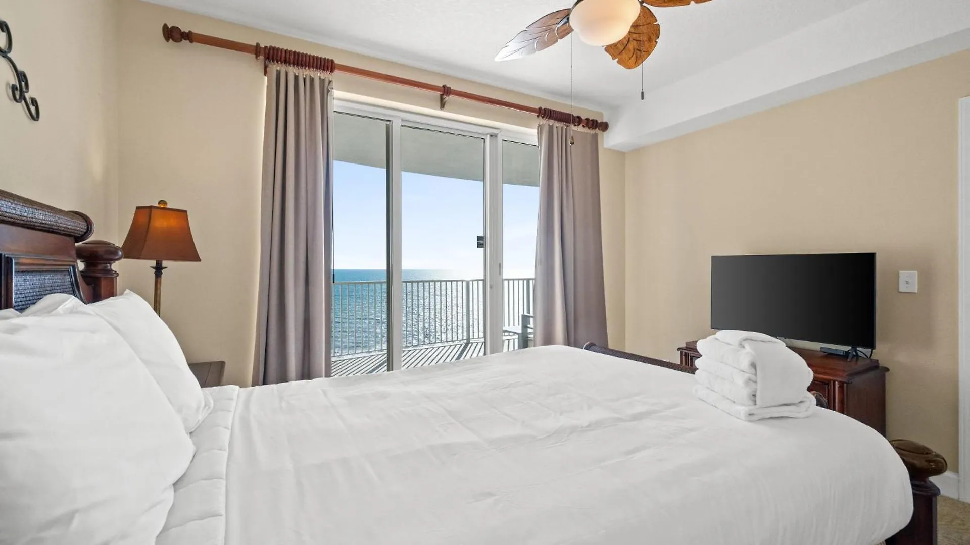 Ocean Villa Condos #1801 By Book That Condo Panama City Beach