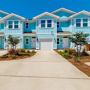  Holiday home Blue Moon By The Sea